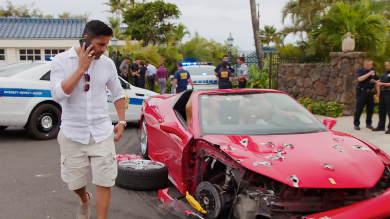 Illustration for article titled The New Magnum P.I. Reboot Kills Two Ferraris And Your Childhood